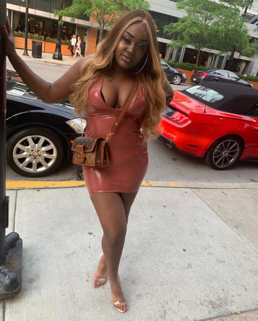Cupcakke Feet (3 photos)