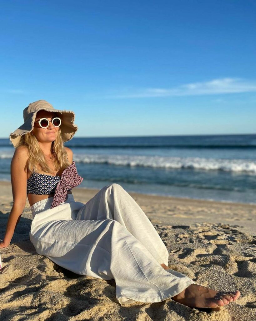 Cristina Obreg N Feet (5 photos)