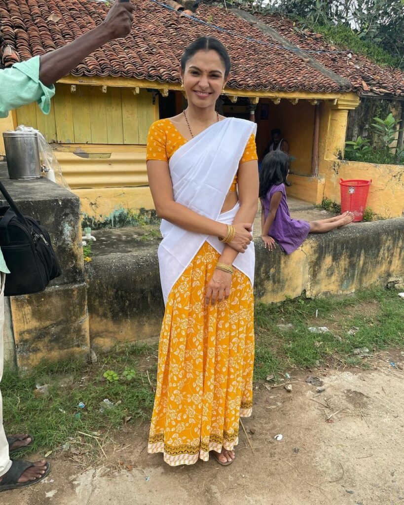 Andrea Jeremiah Feet (4 photos)