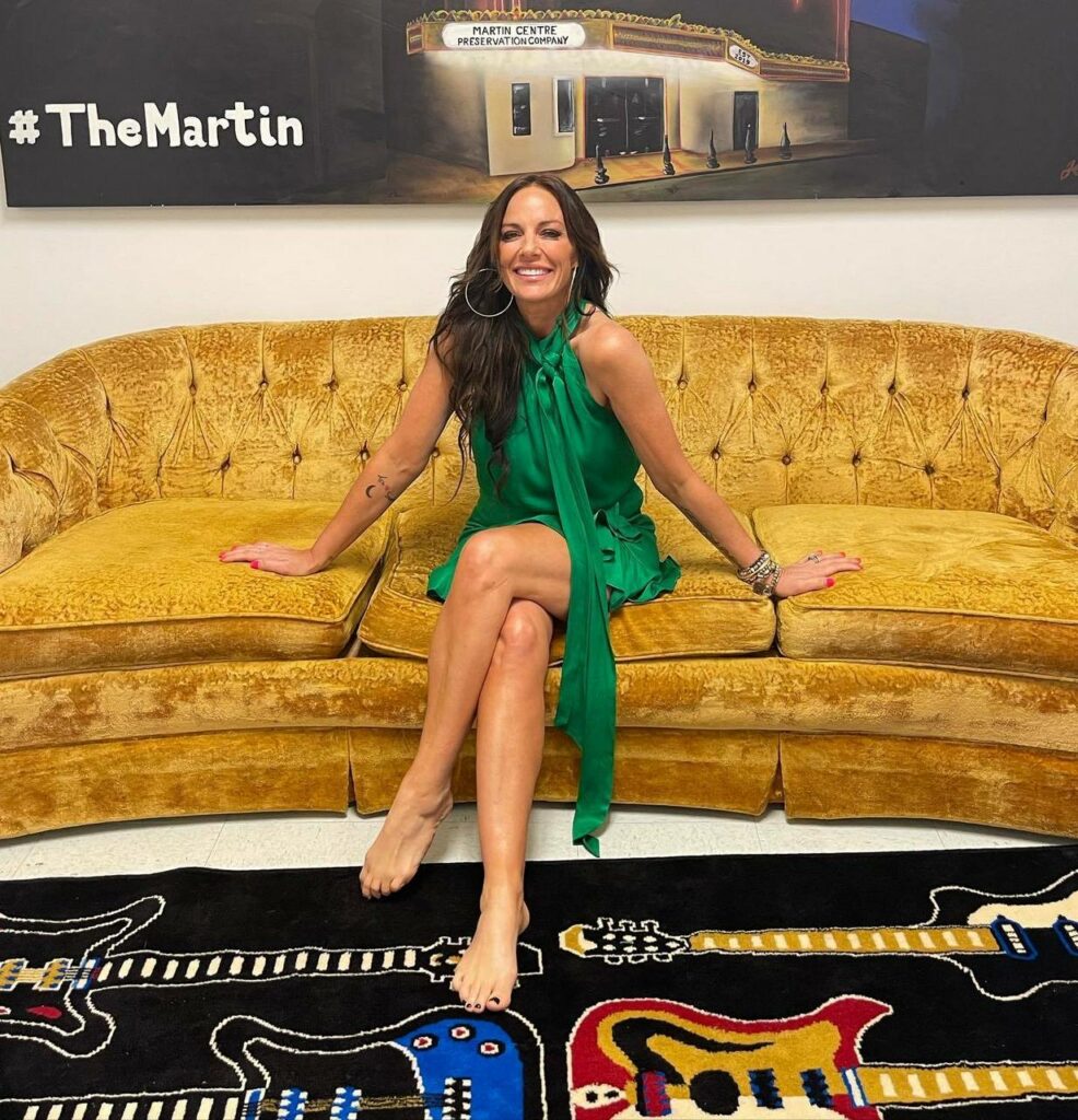 Tayla Lynn Feet (3 photos)