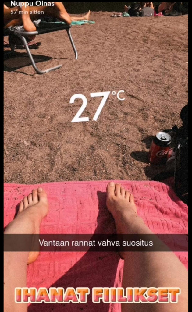 Nuppu Oinas Feet (7 photos)