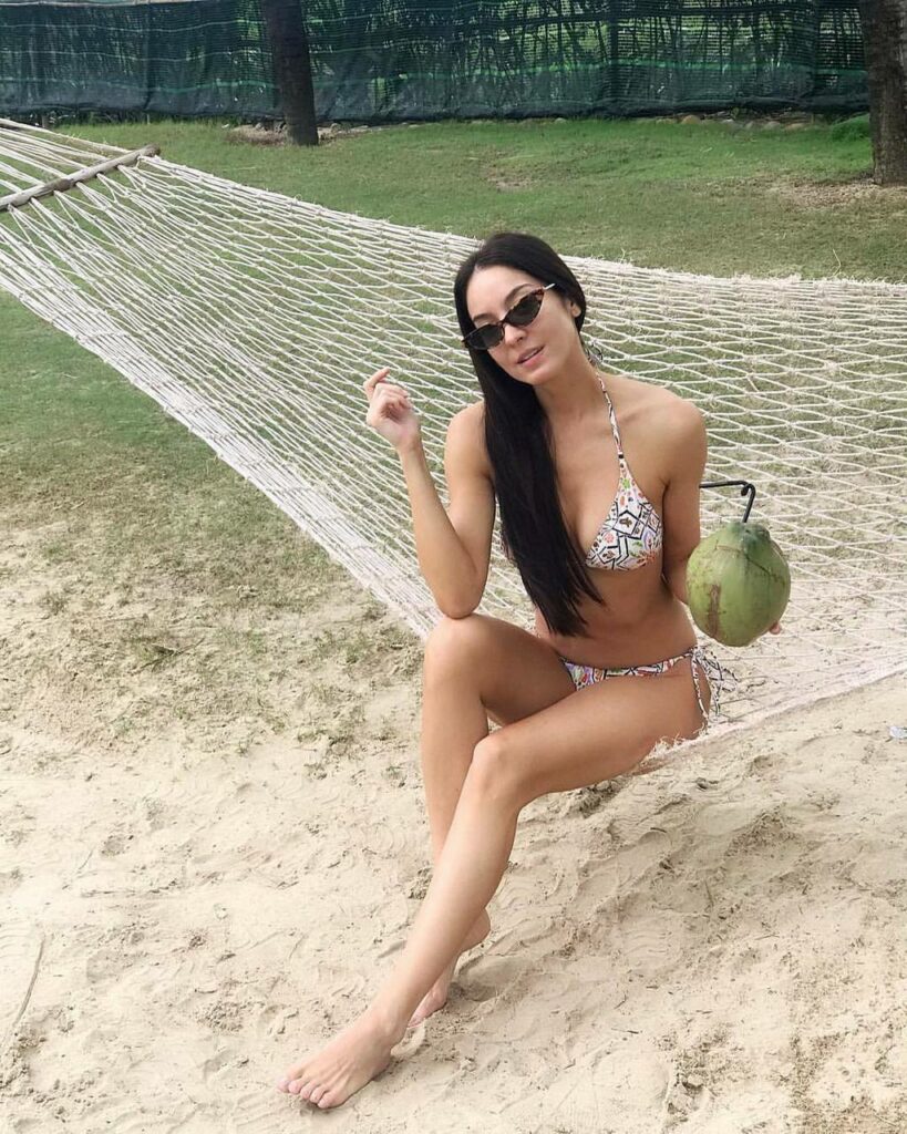 Ase Wang Feet (26 photos)