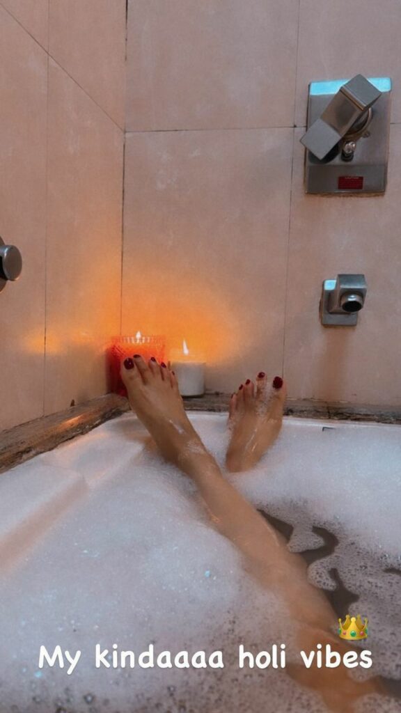 Puja Gupta Feet