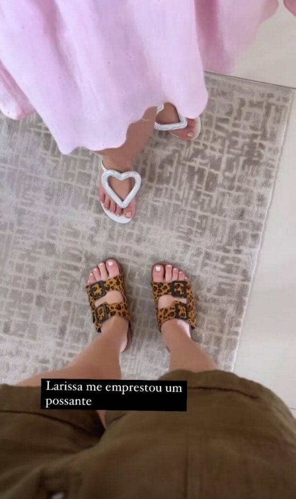 Caroline Dallarosa Feet
