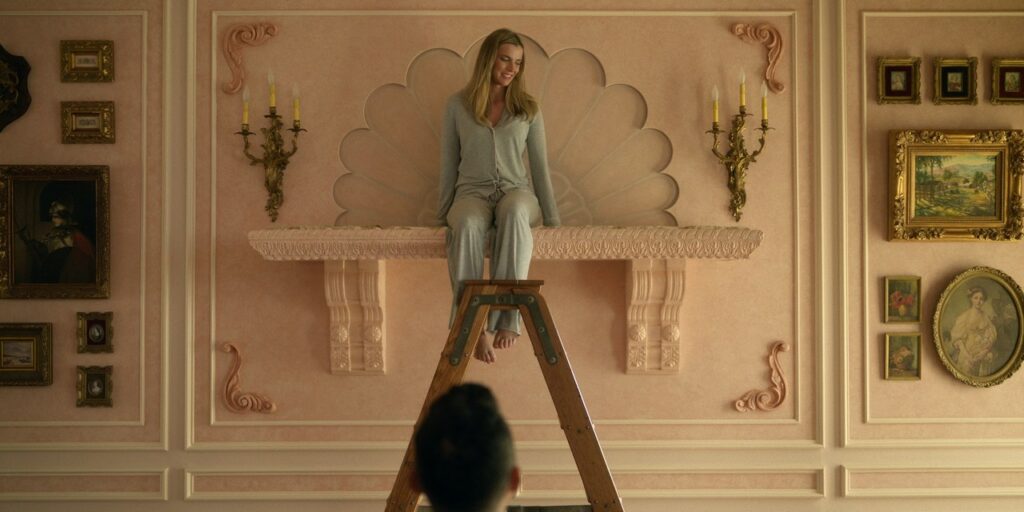 Betty Gilpin Feet (17 images)