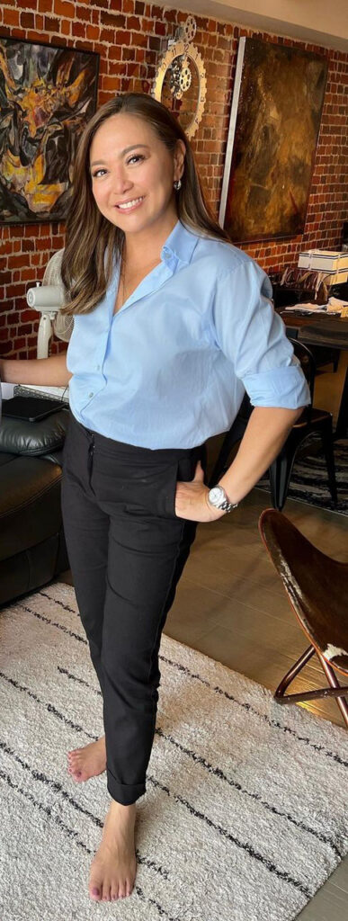 Karen Davila Feet (58 photos)