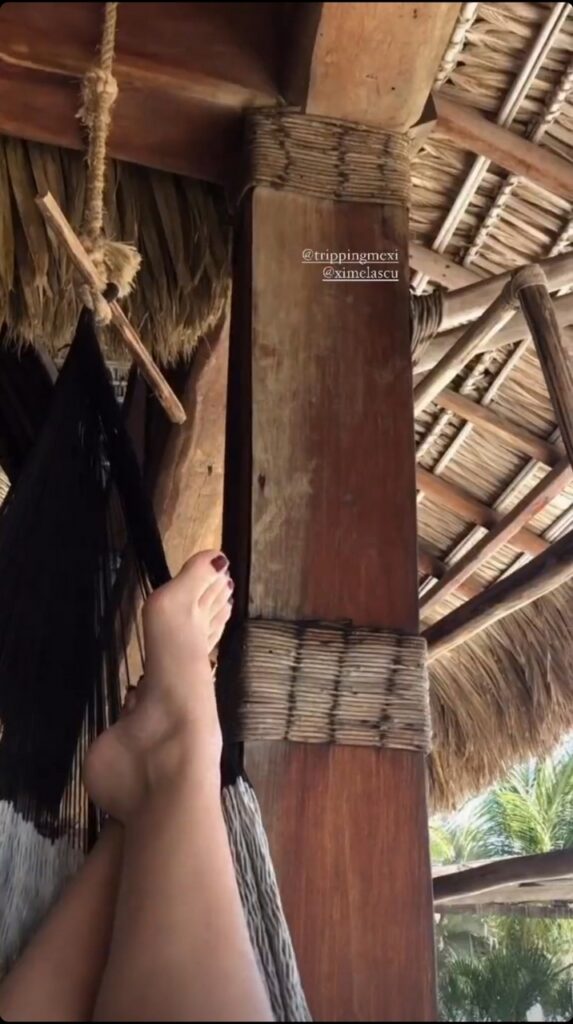 Alejandra Guilmant Feet (7 photos)