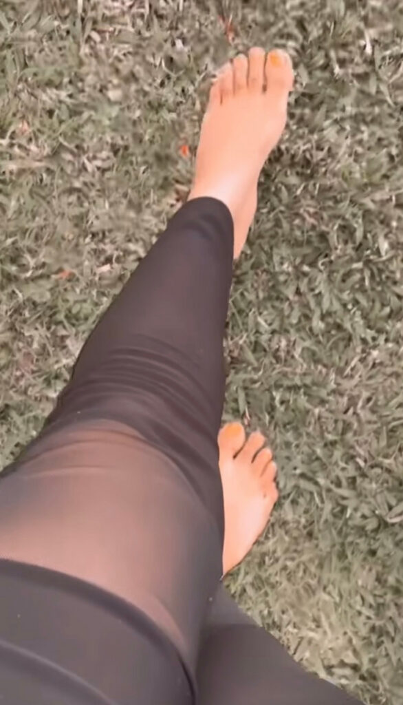 Vidhya Vijaykumar Feet (4 images)