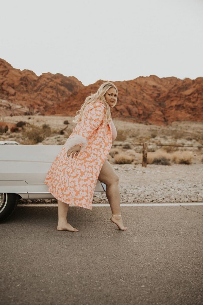 Chelcie Lynn Feet (5 images)