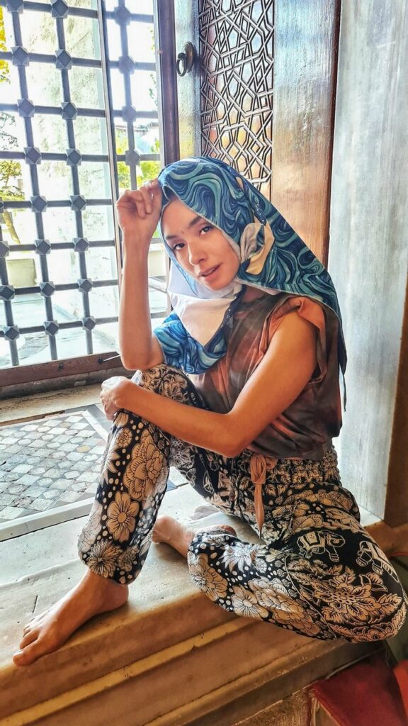Quetzalli Bulnes Feet (9 photos)