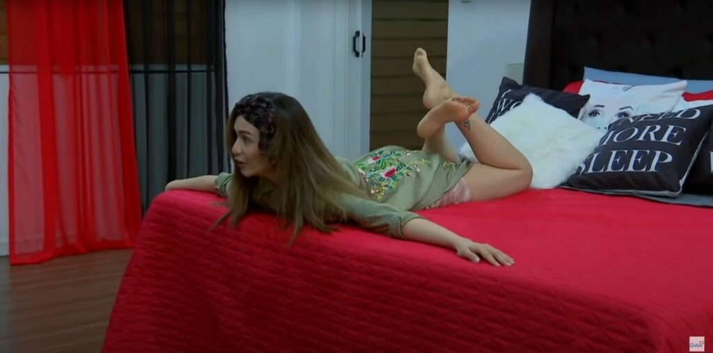 Jennylyn Mercado Feet (7 photos)
