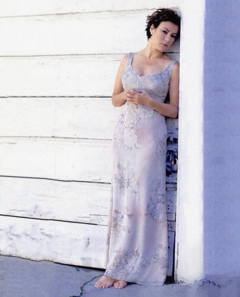 Jennifer Tilly Feet (3 images)