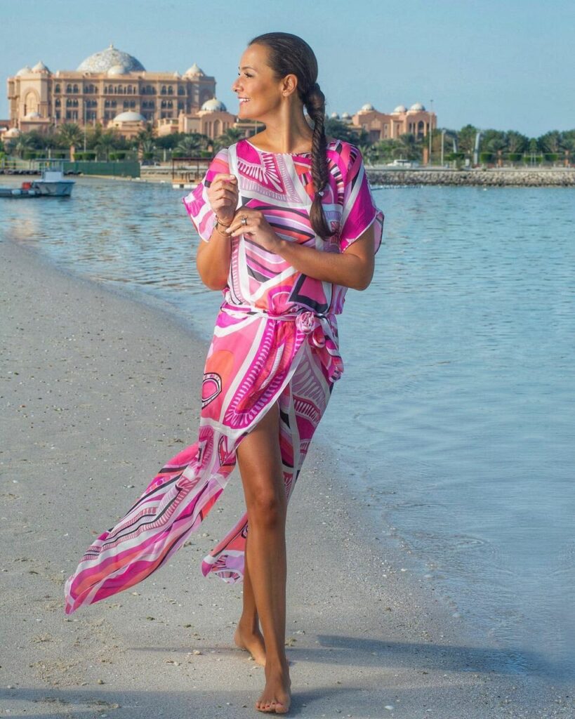 Roberta Capua Feet (4 photos)