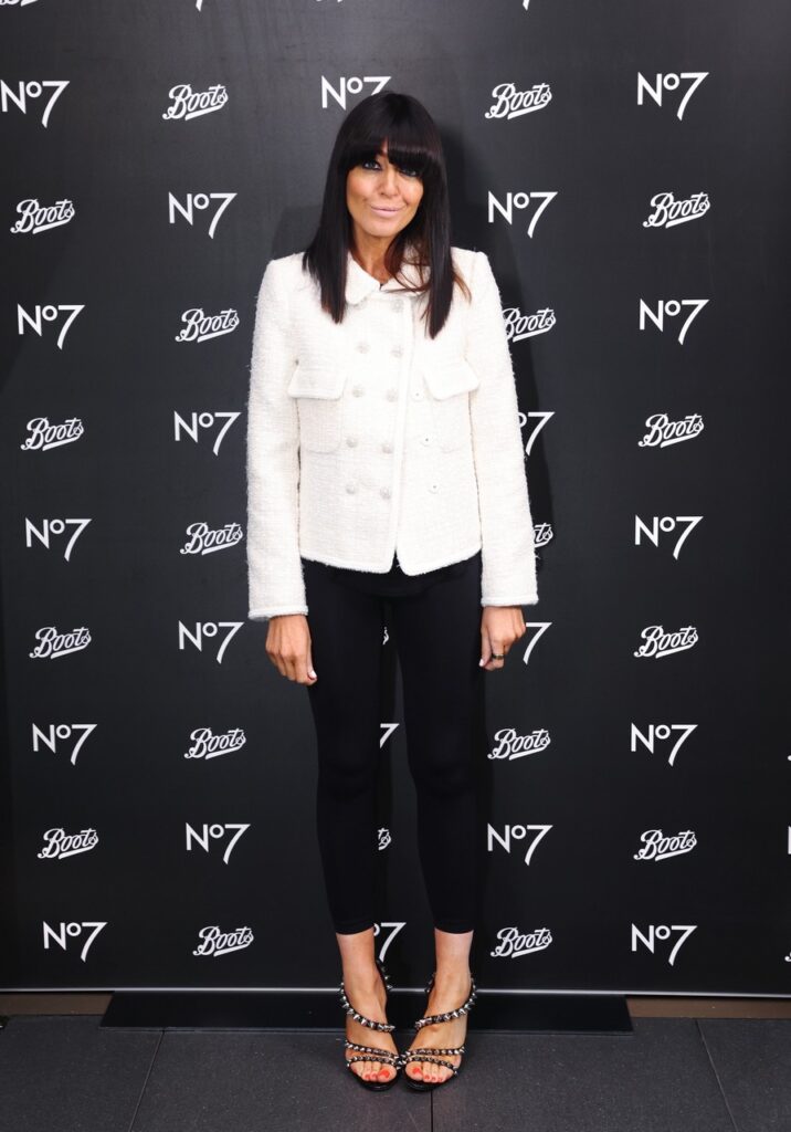 Claudia Winkleman Feet (2 images)