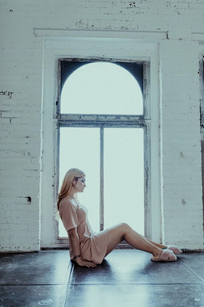 Courtney Laplante Feet (2 images)