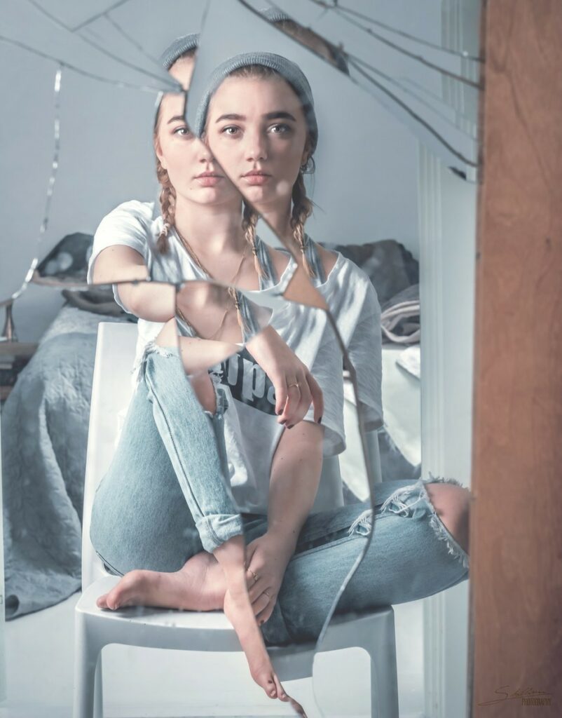 Sofie Asplin Feet (2 photos)