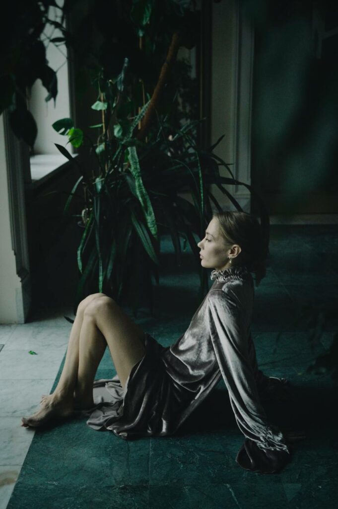 Tatyana Babenkova Feet (3 images)