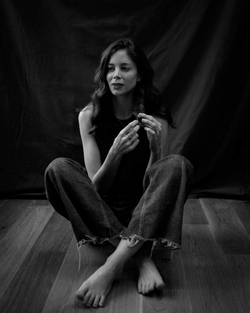 Charlotte Hope Feet (3 photos)