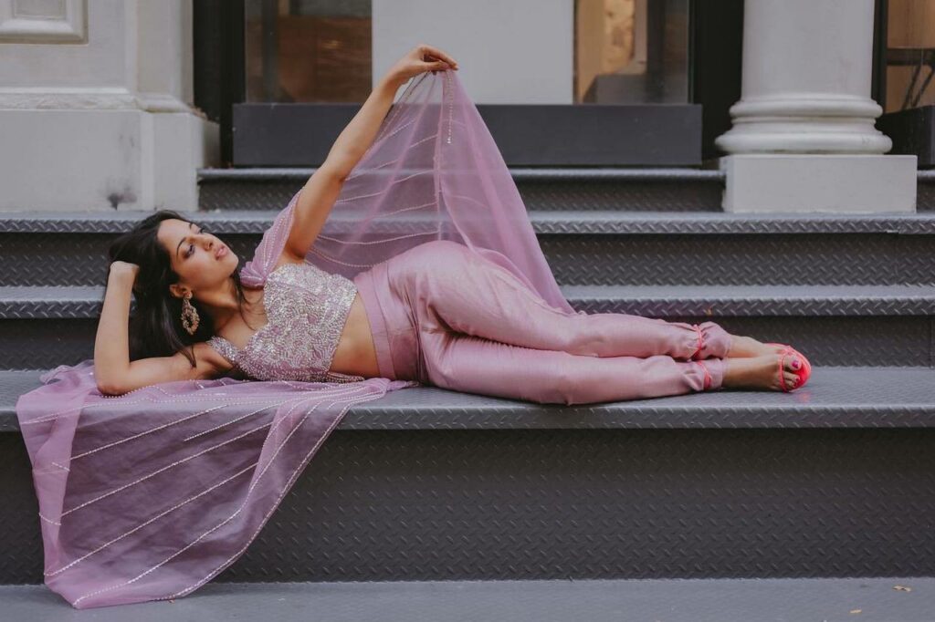 Avanti Nagral Feet