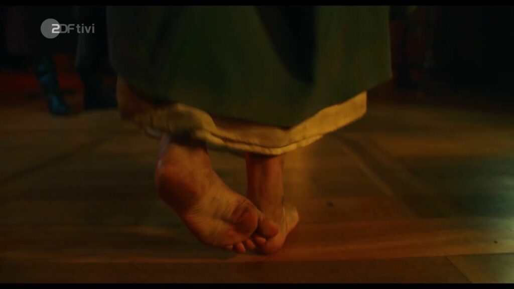 Charlotte Krause Feet