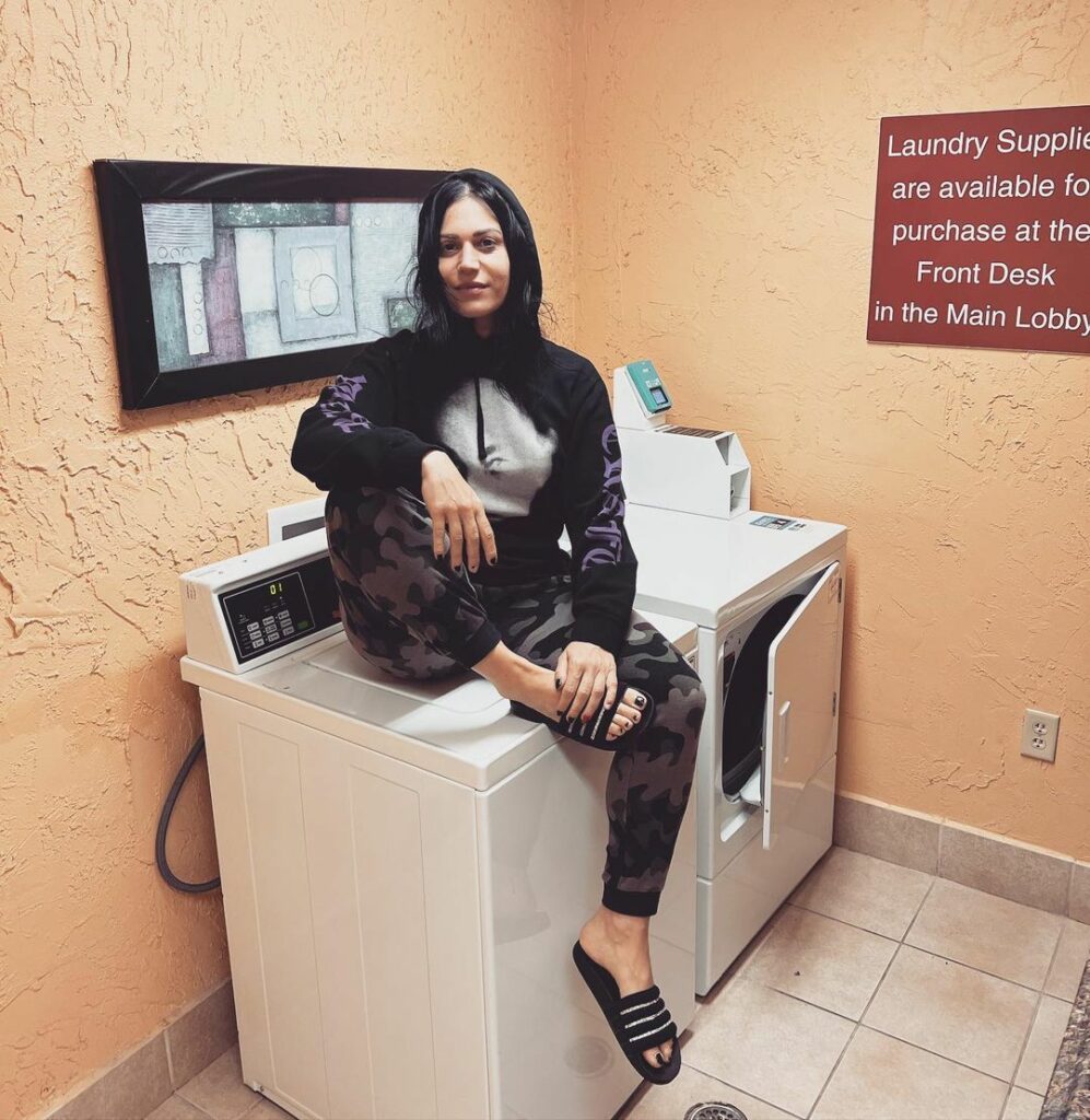 Cristina Scabbia Feet