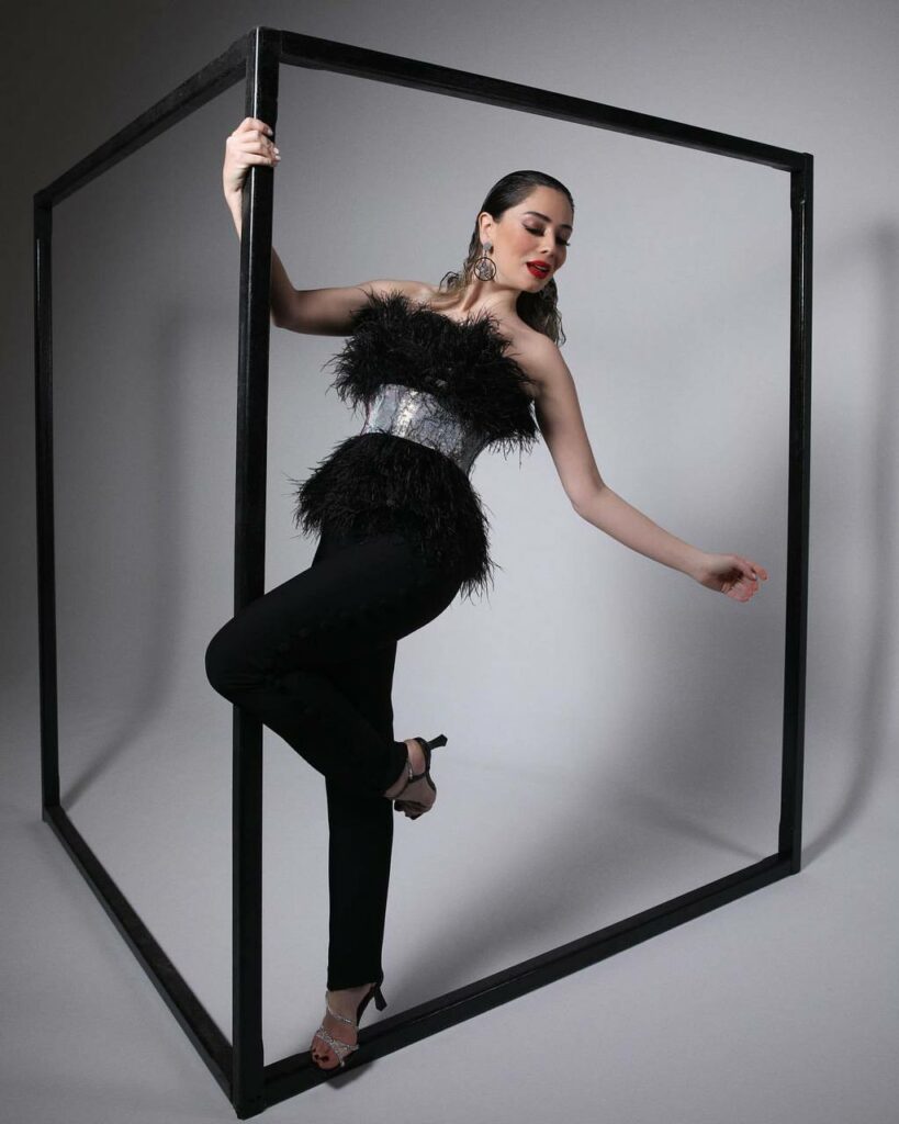 Merve Sevi Feet