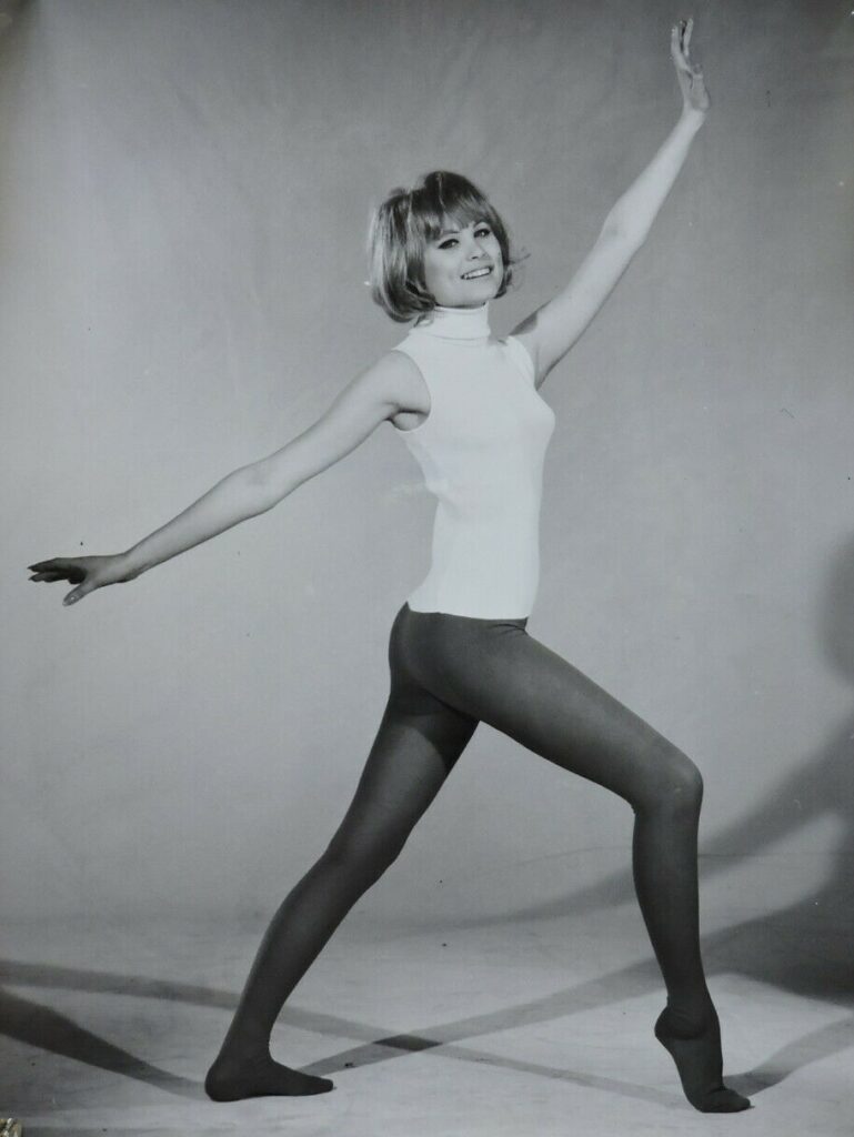 Barbara Bold Feet