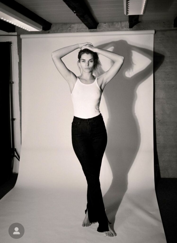 Luisa Hartema Feet