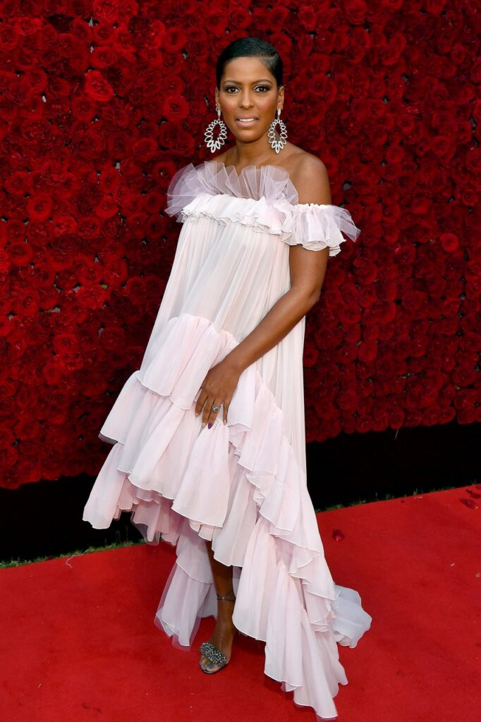 Tamron Hall Feet