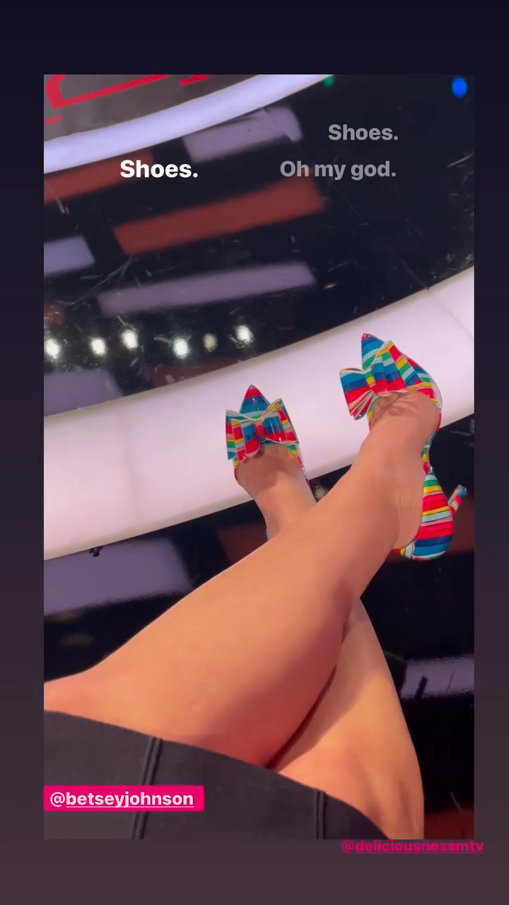 Angela Kinsey Feet