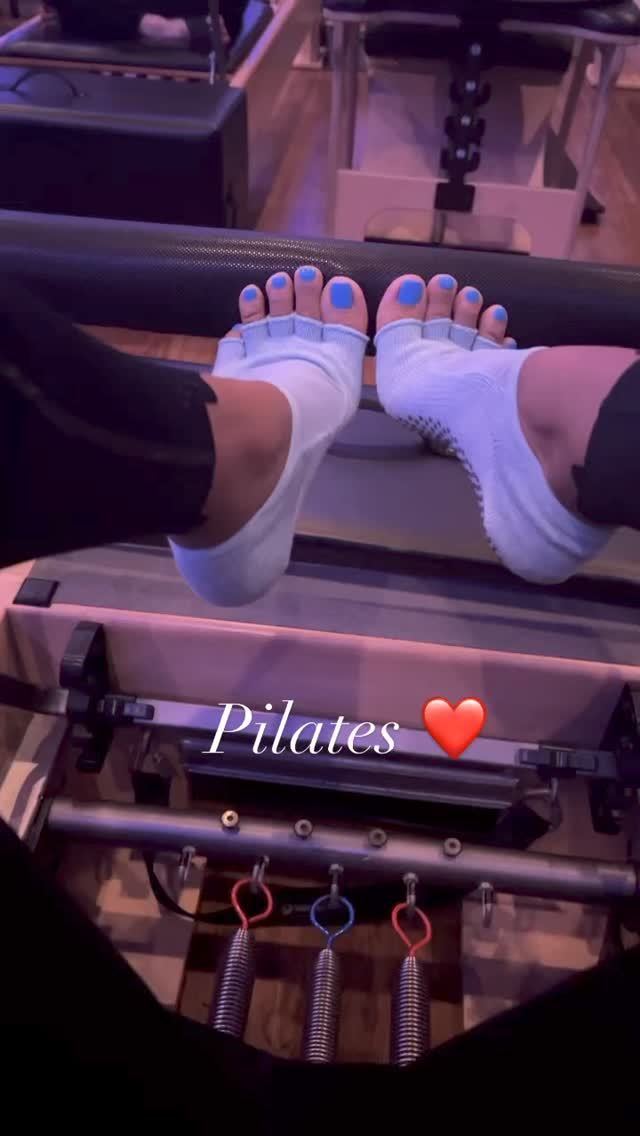 Angela Simmons Feet