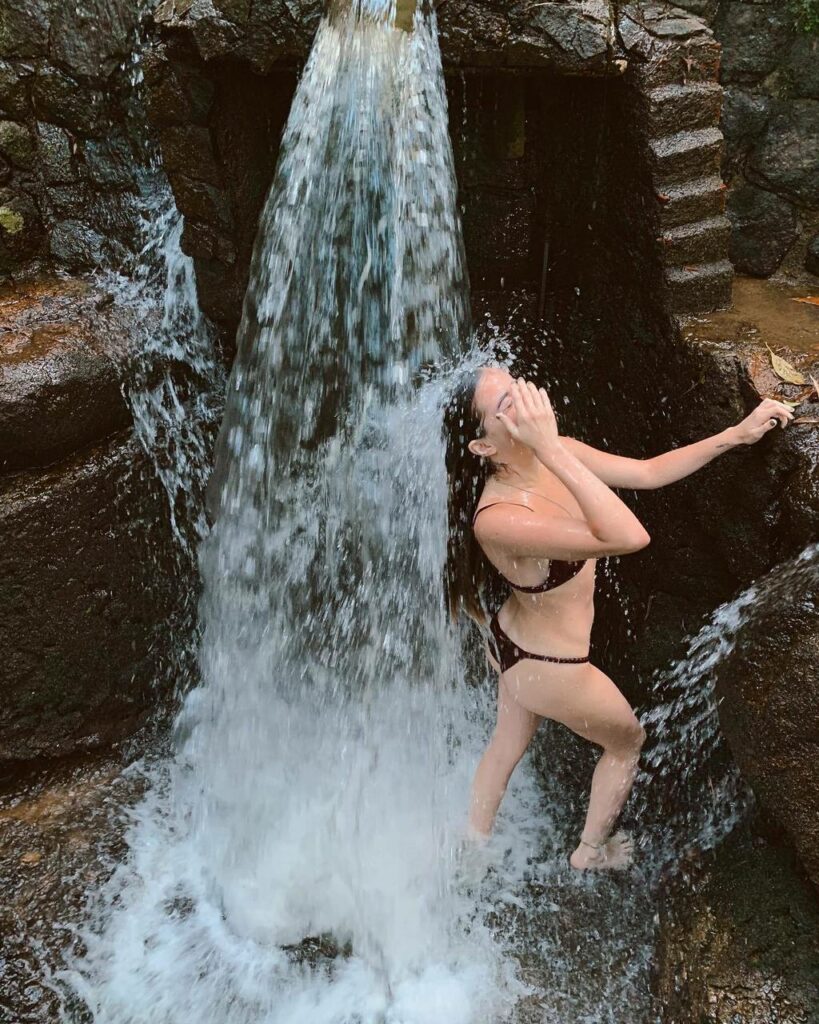 Anna Rita Cerqueira Feet (4 sexy-photos)
