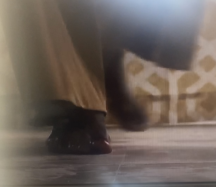 Aunjanue Ellis Feet