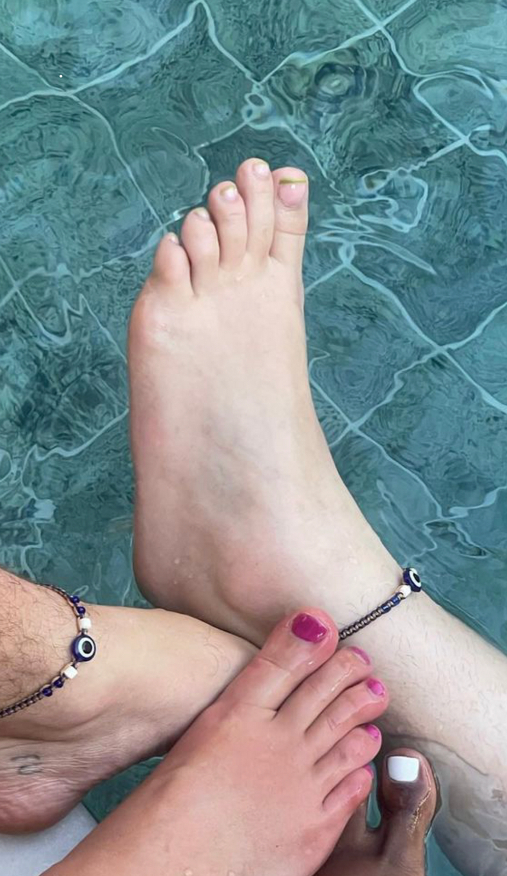 Barbie Ferreira Feet