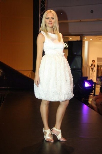 Cristina Dochianu Feet