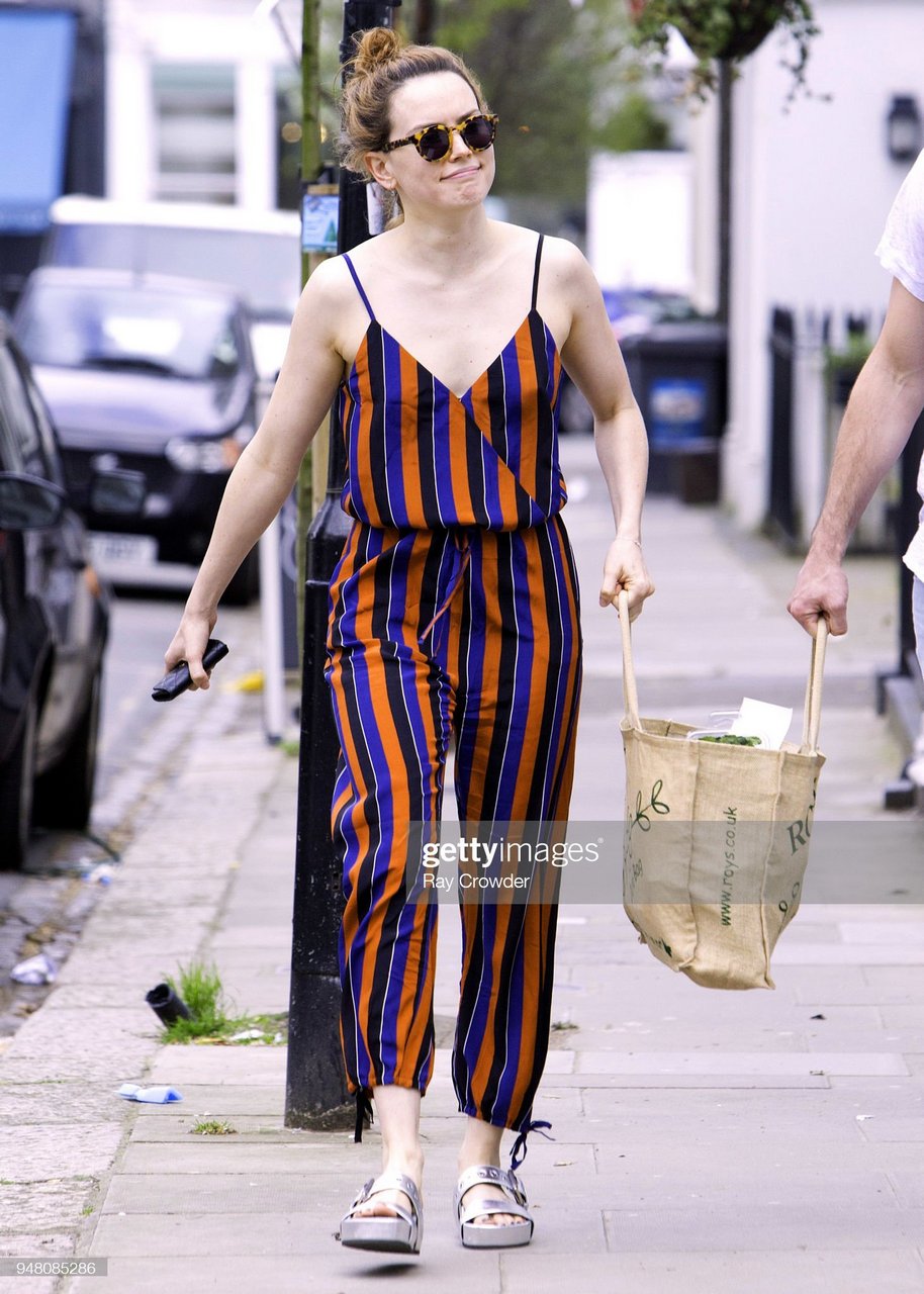 Daisy Ridley Feet