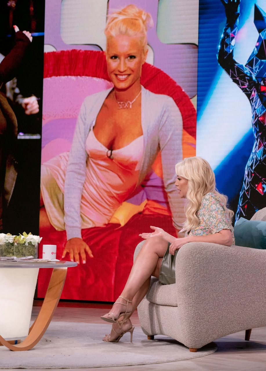 Denise Van Outen Feet