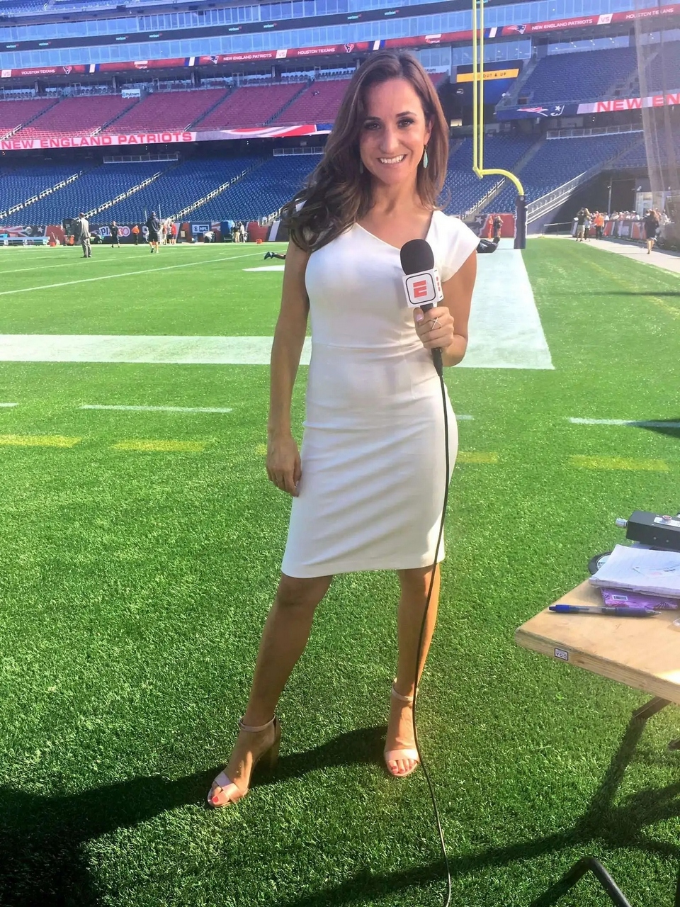 Dianna Russini Feet