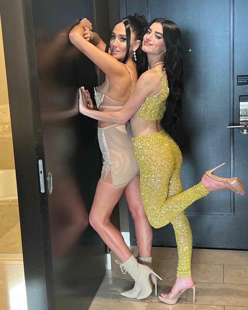 Dixie Damelio Feet (12 sexy photos)