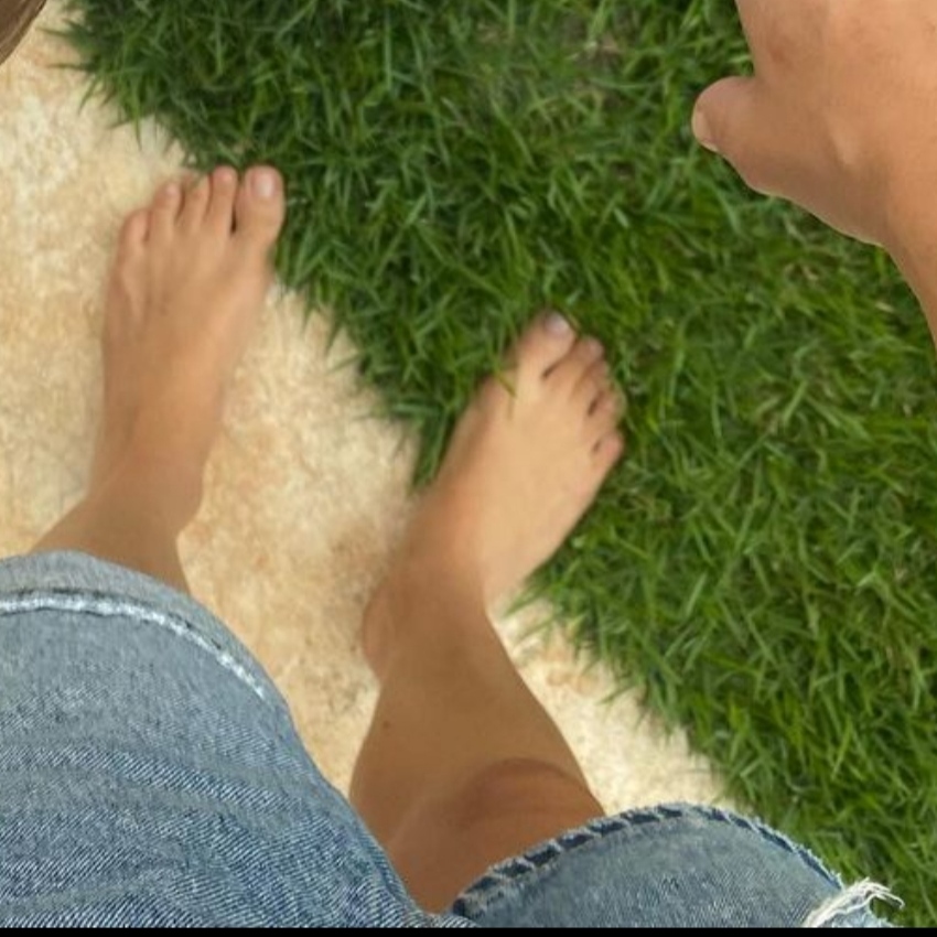 Elisa Fernandes Feet