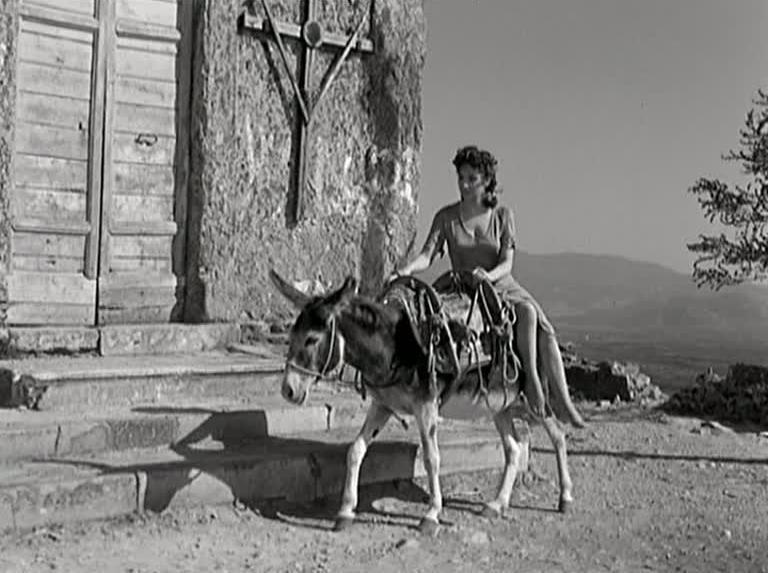 Gina Lollobrigida Feet