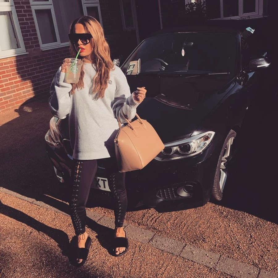 Harriette Harper Feet