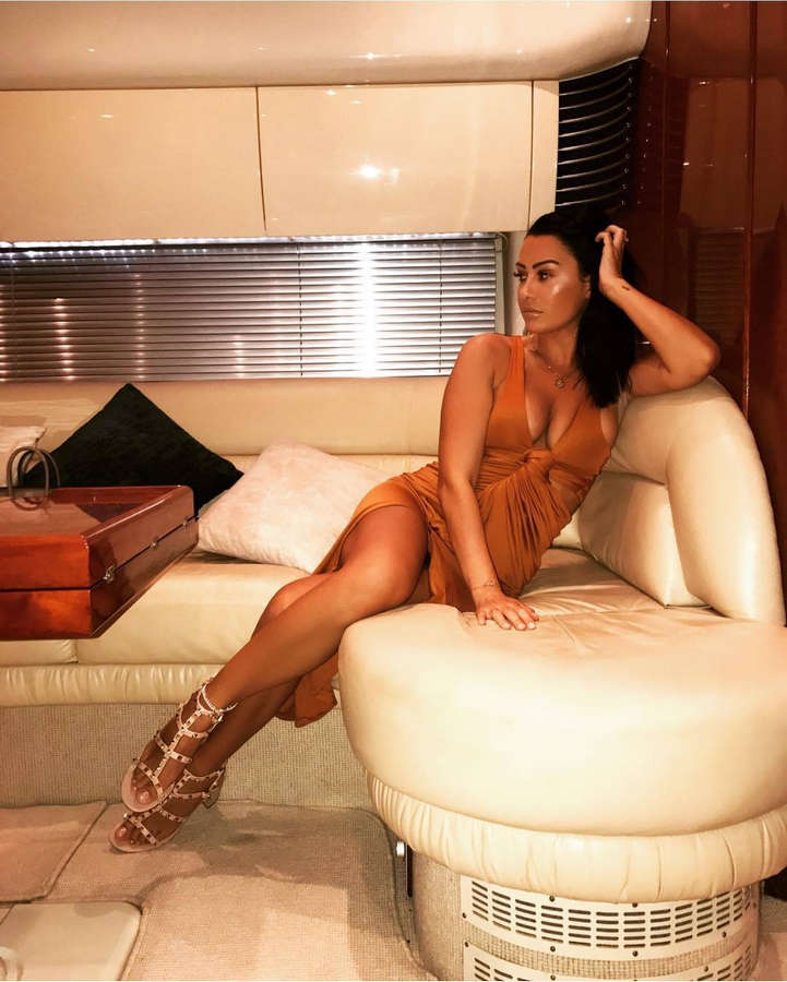 Harriette Harper Feet