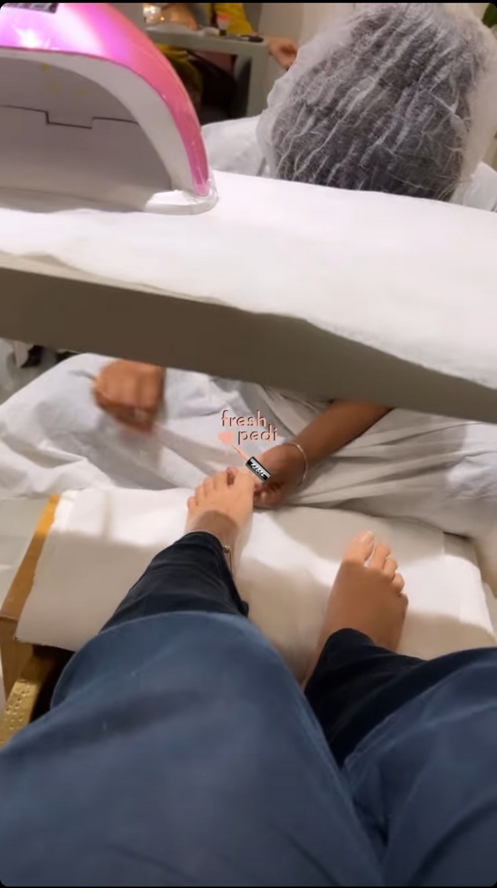 Jassi Kaur Feet