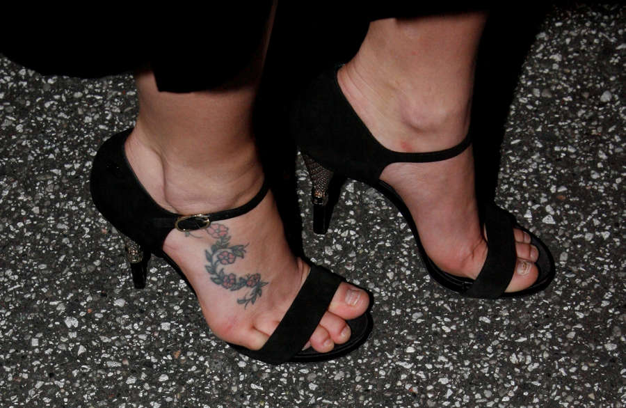 Kaya Scodelario Feet