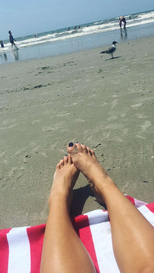 Kayla Becker Feet