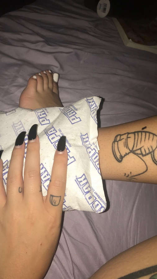 Kreayshawn Feet