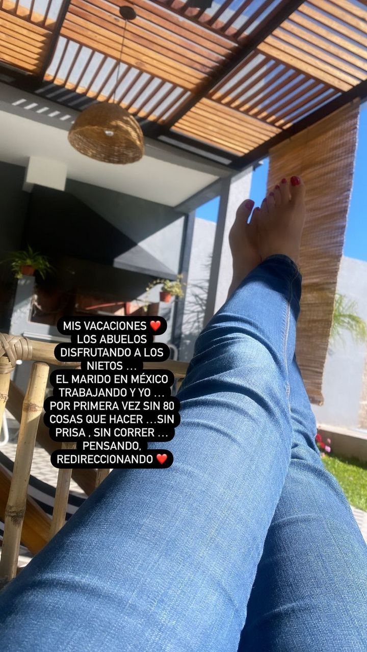 Laura Gonz Lez Feet