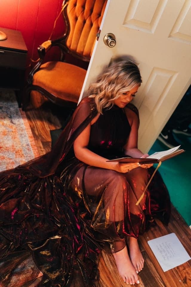 Lauren Alaina Feet