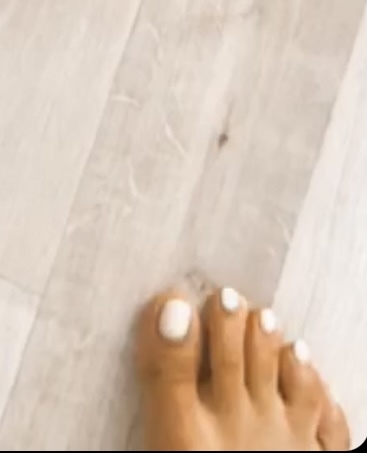 Layla Abdullah Feet